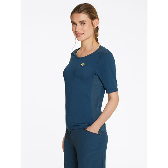 ZI-NESTONIA LADY-dres